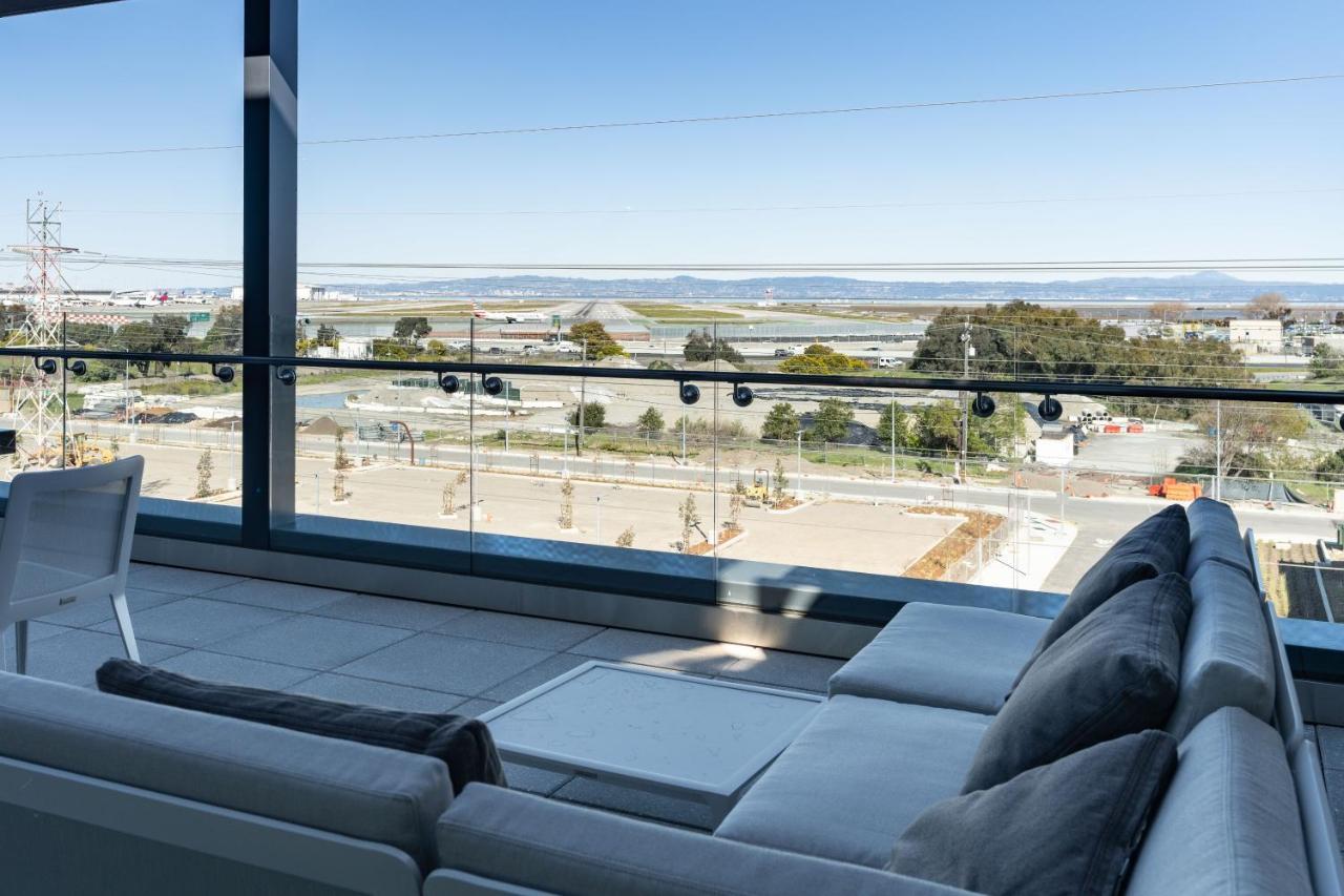 By Marriott San Francisco Airport Station - Connected To Bart Millbrae
